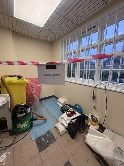Asbestos floor tile and bitumen removal in Tulse Hill